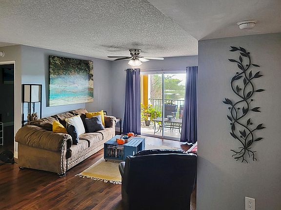 5th image of 1150 Wildwood Lakes Blvd #8204