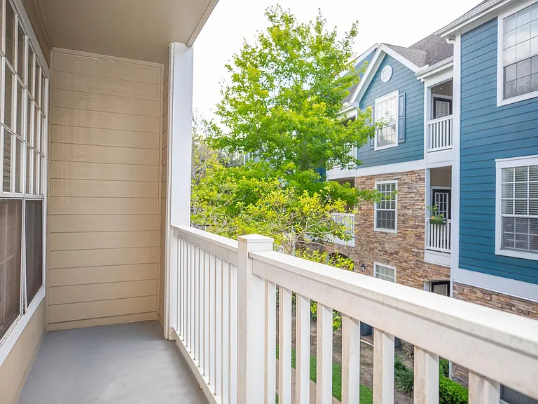 The Grayson at Baybrook — Photo 25