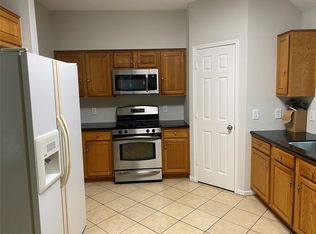 35 Barn Lantern Pl, Spring, TX 77382
