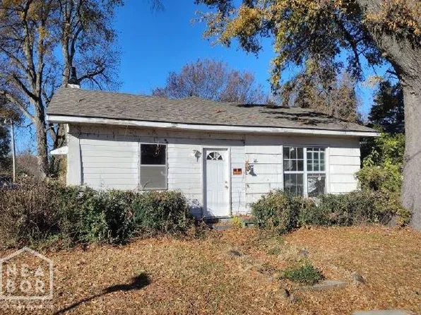 600 N 2nd St, Paragould, AR 72450