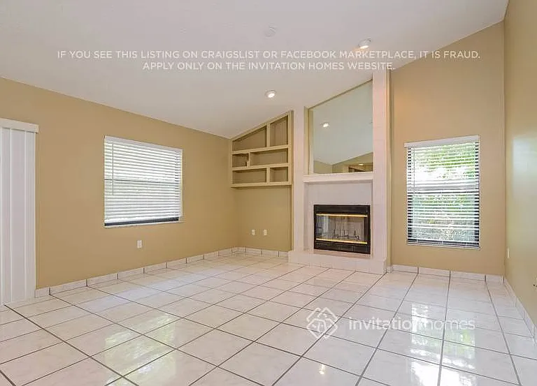 1604 Cumberland Ct E — Photo 3