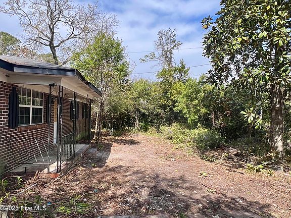 5th image of 5316 Gerome Place