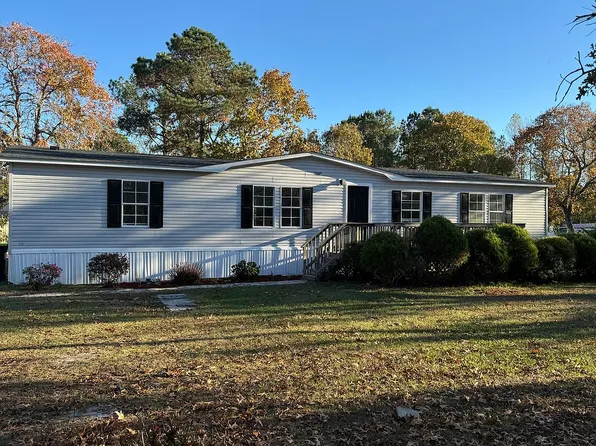 4011 Long Bow Ct NE, Leland, NC 28451