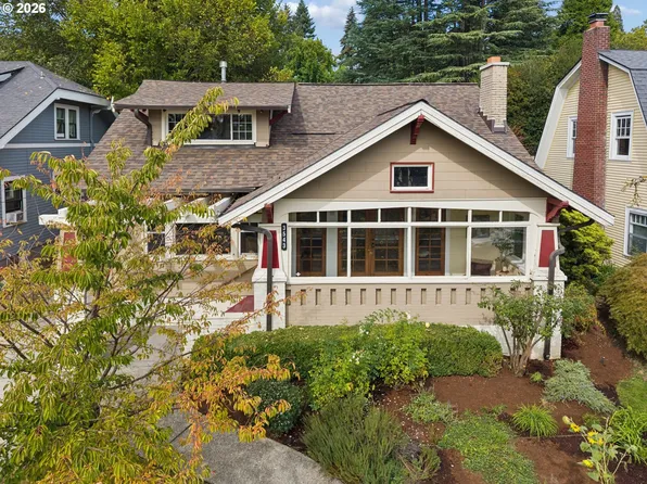 3543 SE Stark St, Portland, OR 97214