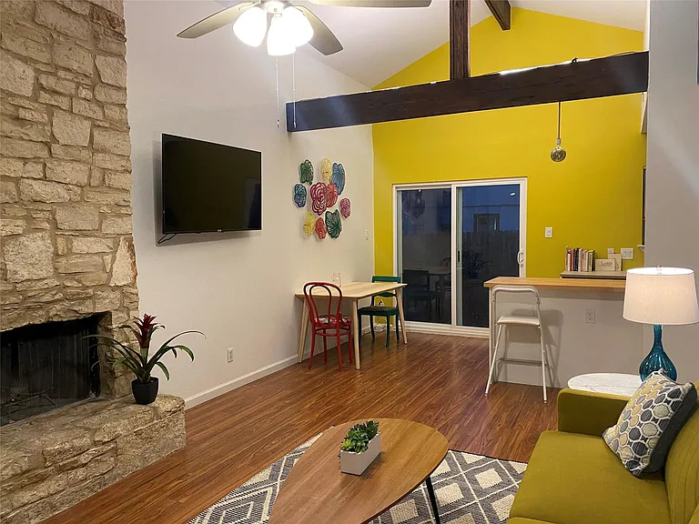 5405 Brompton Cir #B — Photo 5