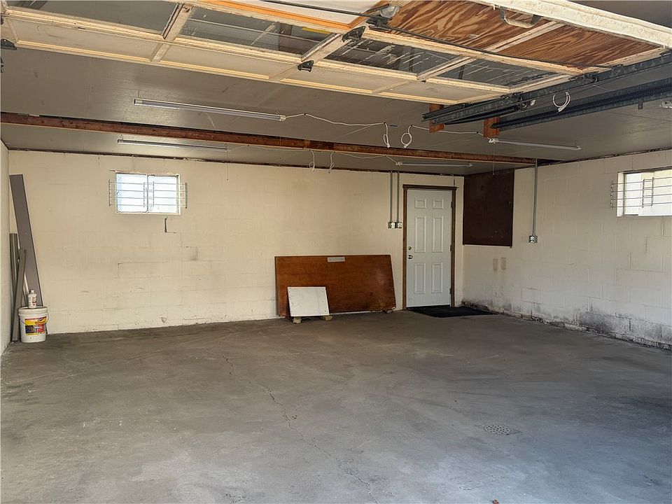 2nd image of Main St