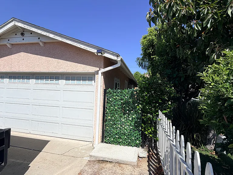 3707 Mayland Ave — Photo 17