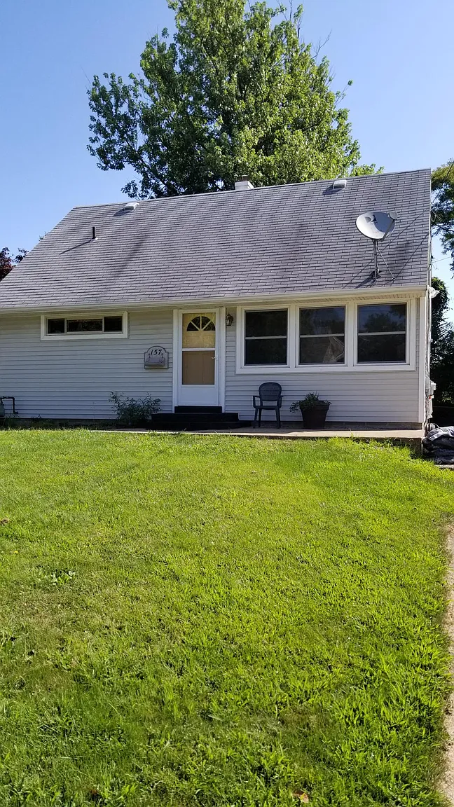 157 Bryant Dr photo 1