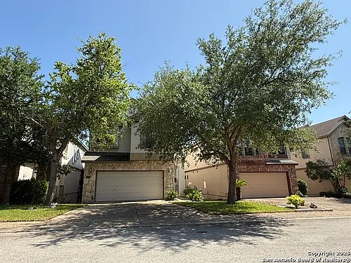 1242 Tweed Willow Photo 1