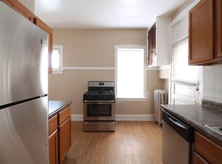 438 N Austin Blvd APT 3H, Oak Park, IL 60302
