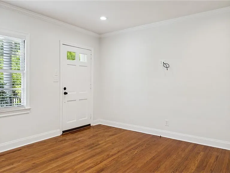 1249 Goodwin Rd NE — Photo 8