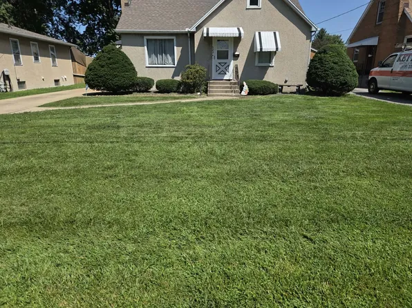523 Garfield Ave, La Salle, IL 61301