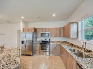 4628 SW 31st Dr, Hollywood, FL 33023