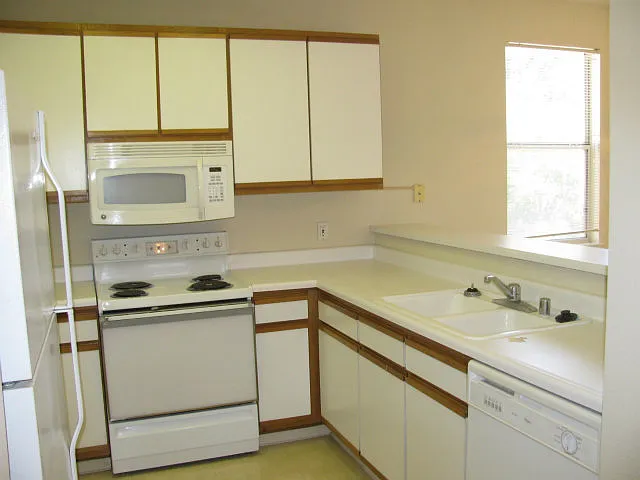 951 S 12th St #207 — Photo 6