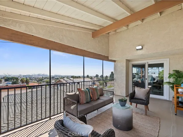 1127 W 2nd St, San Pedro, CA 90731