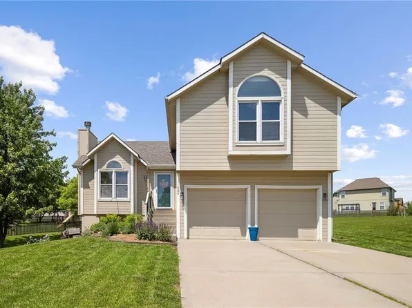 11004 N Kentucky Pl, Kansas City, MO 64157