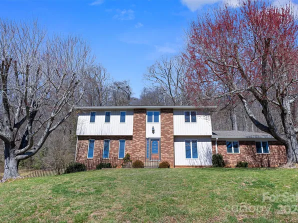 53 Braddock Way, Asheville, NC 28803
