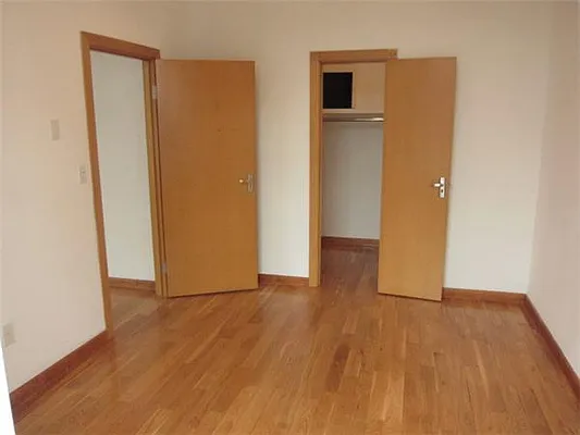 Rented by Kian Realty | media 33