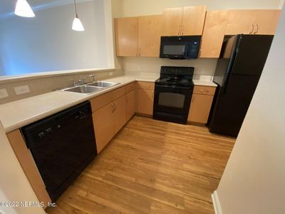8290 GATE Parkway W UNIT 107, Jacksonville, FL, 32216