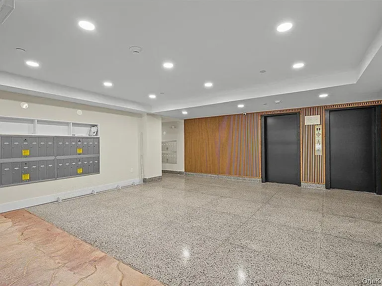 671 Bronx River Rd #1Z — Photo 10