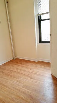 Rented by Azure Realty NY LLC | media 12