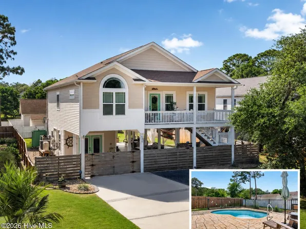 131 NE 15th Street, Oak Island, NC 28465