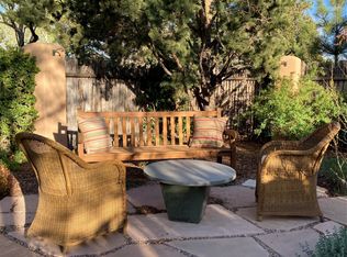 558 E Coronado Rd, Santa Fe, NM 87505