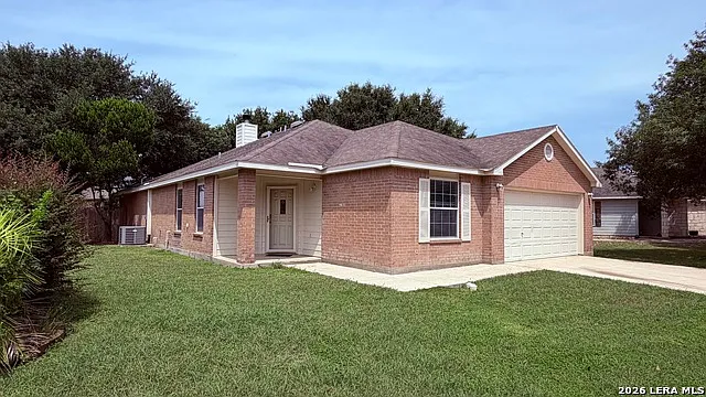 3 bed, 5.0 bath, 2005 sqft, $2,000 — Photo 2