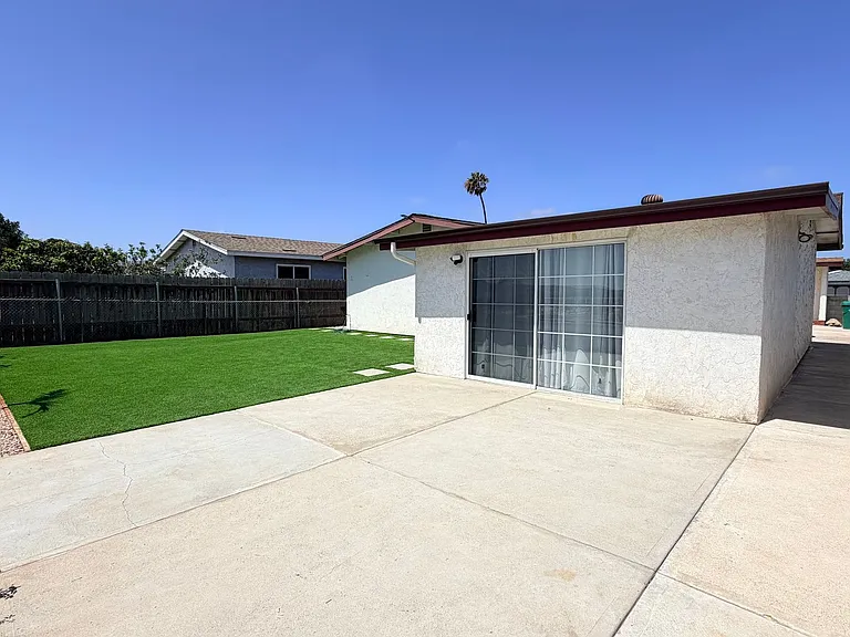 1515 Kenalan Dr — Photo 4