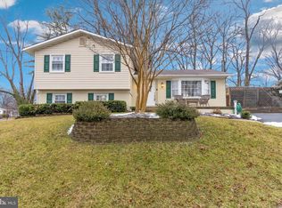 1220 Hillcrest Rd, Odenton, MD 21113