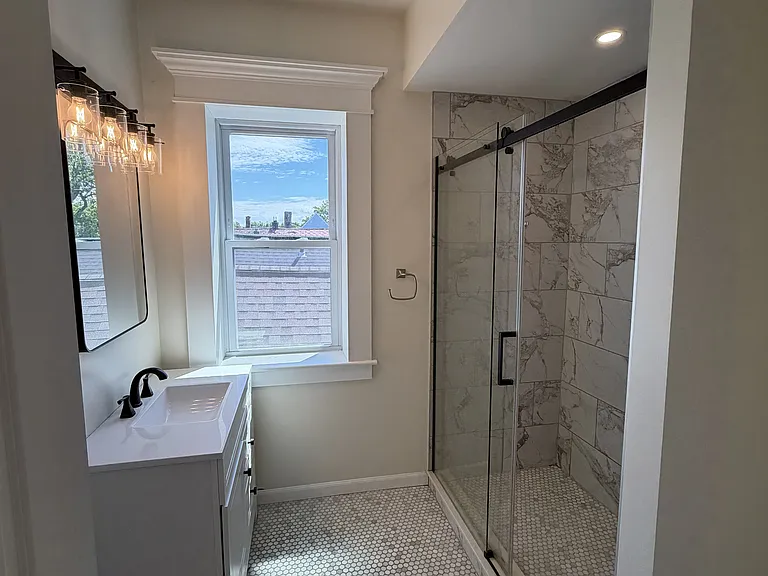 468 W Ferry St #3 — Photo 2
