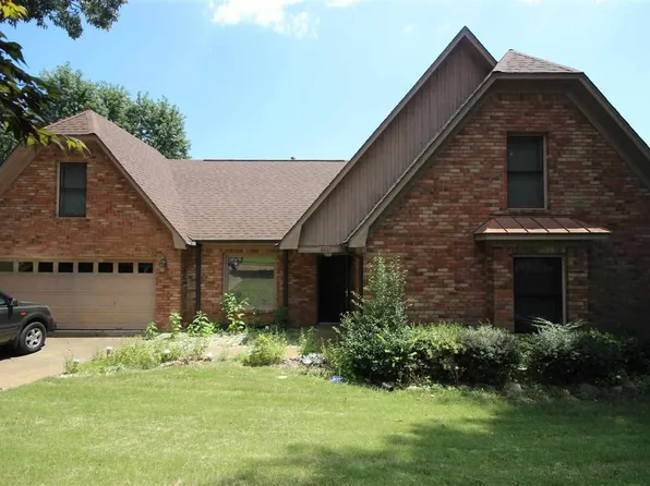 8839 Carrollwood Ln, Cordova, TN 38016