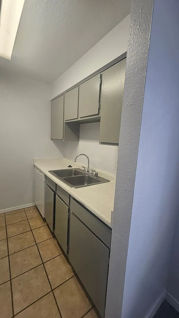 3600 Lafayette Dr. — Photo 2