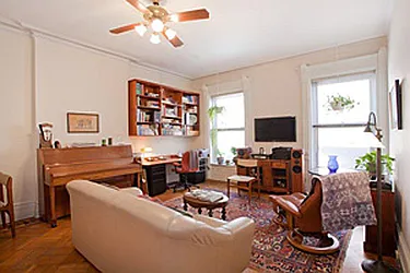 Sold by Avenue Sotheby's International Realty