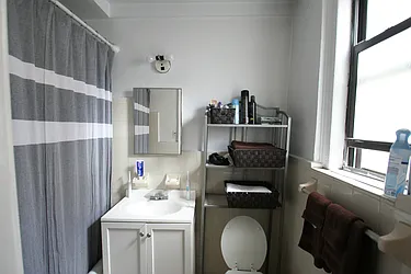 Rented by Green Home NY Realty LLC