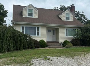 2 N Kniffin St, Greenwich, OH 44837