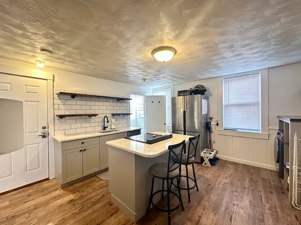 148 Bradford St, Bristol, RI