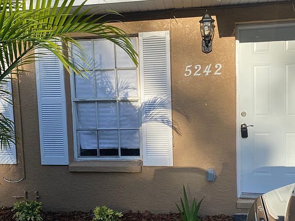 3rd image of 5242 Lime Ave #5242
