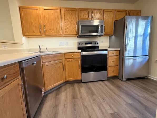 5405 Strasburg Dr, Greensboro, NC 27407