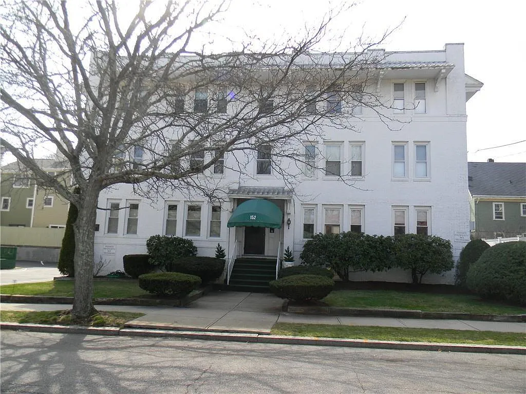 Building Photo - 152 Elmgrove Ave