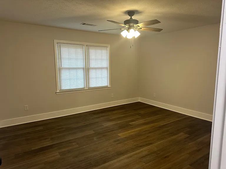 1520 Cherry Hill Rd SW — Photo 8