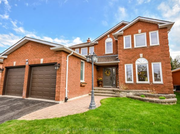 30 Golden Meadow Rd, Barrie, ON L4N 7E6