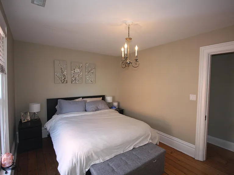 771 Summit St — Photo 18