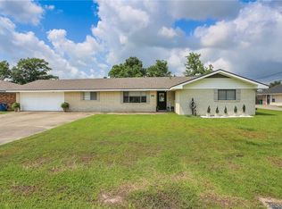 2621 Roxton St, Sulphur, LA 70663