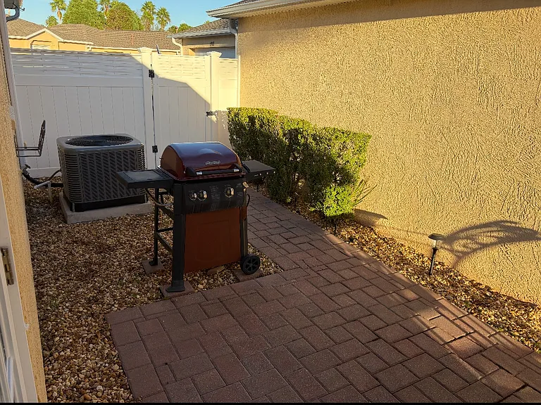 1562 Barnwell Pl — Photo 5