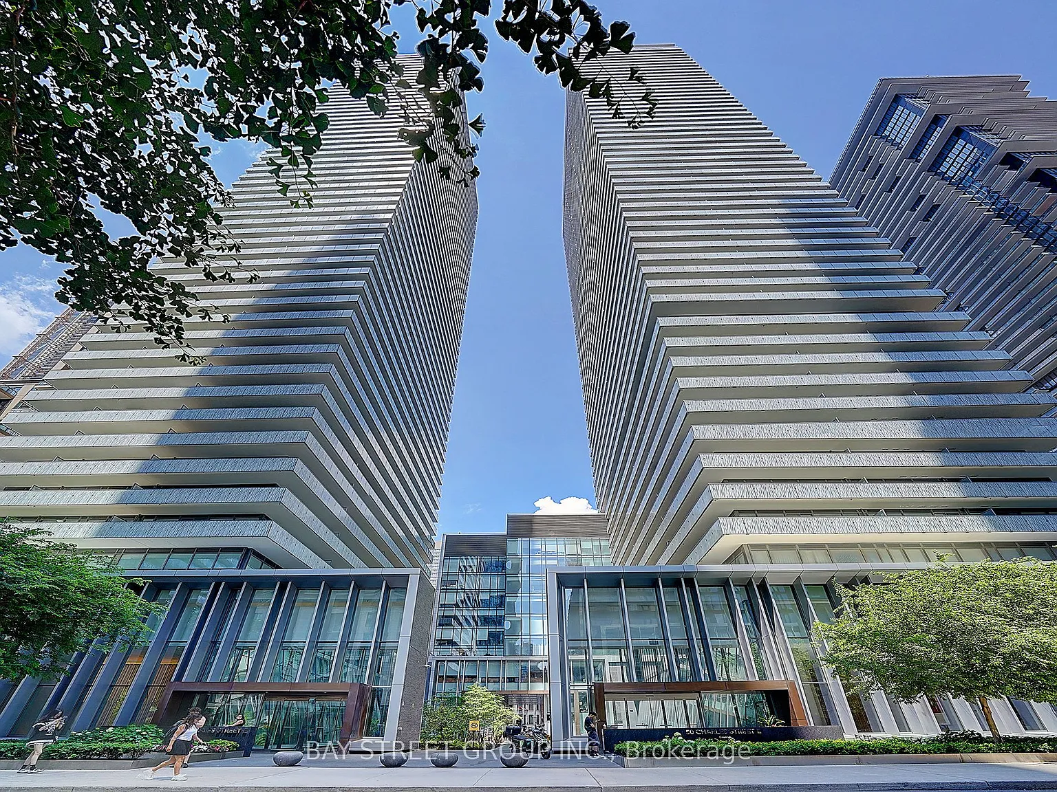 1 bed, $2,300 — Photo 1