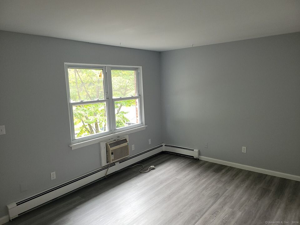 Lantern Park 55 Lantern Park Dr Naugatuck CT Zillow