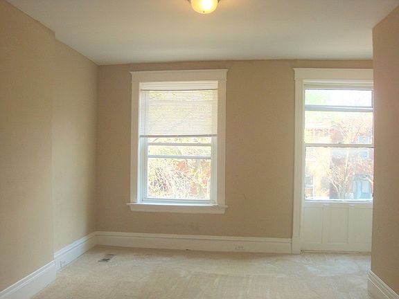 3rd image of 4928 Wise Ave
