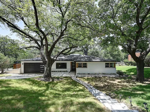 3900 Pelham Rd, Fort Worth, TX 76116