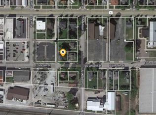 252 E Lincoln St, Nappanee, IN 46550